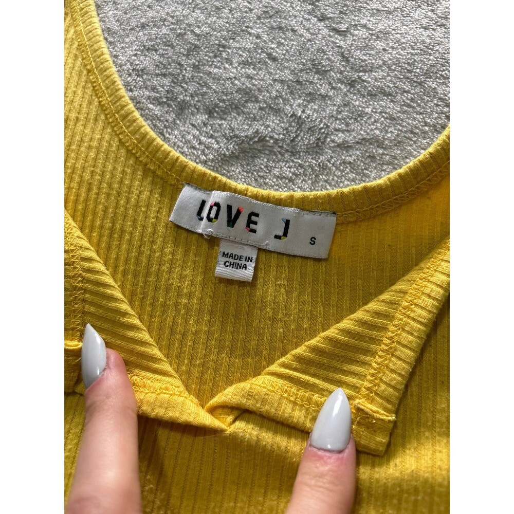 Women's girls crop top yellow mustard wide strap vneck form fitting teens girly - Picture 2 of 4